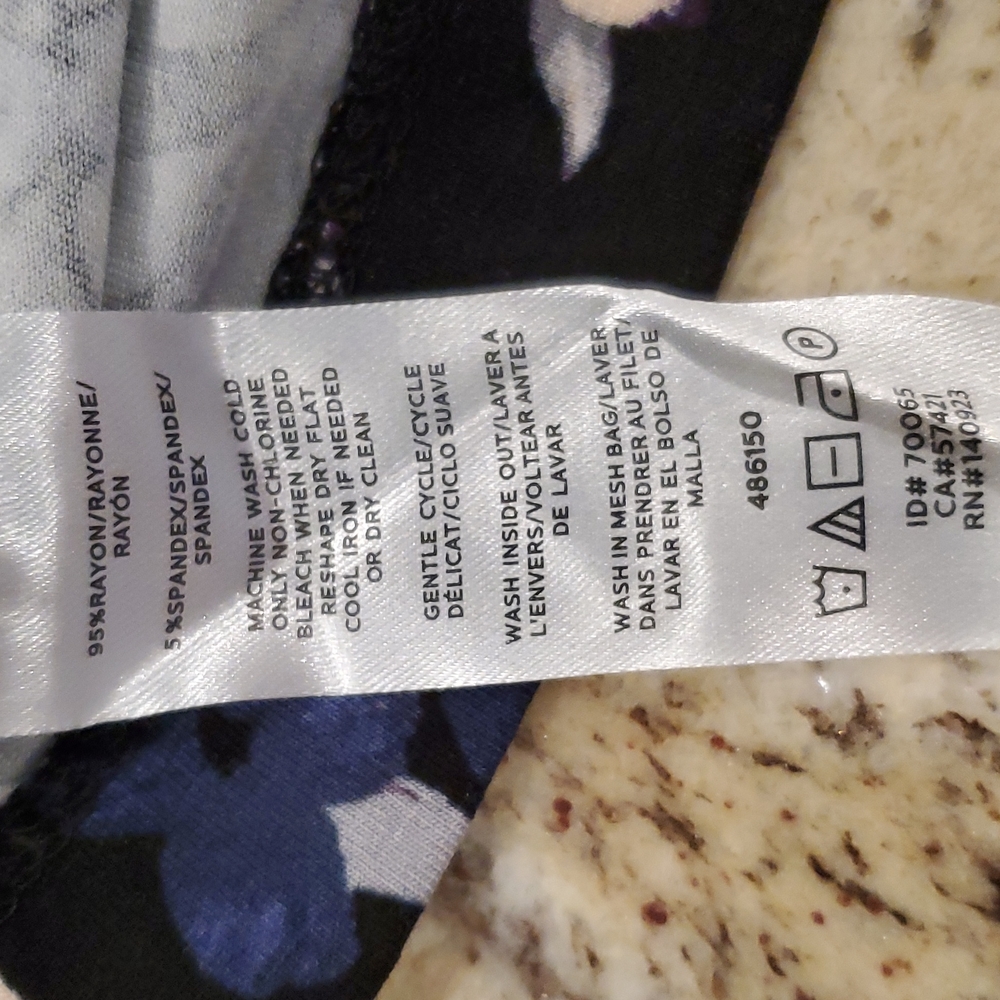 Loft Dress - Picture 12 of 16